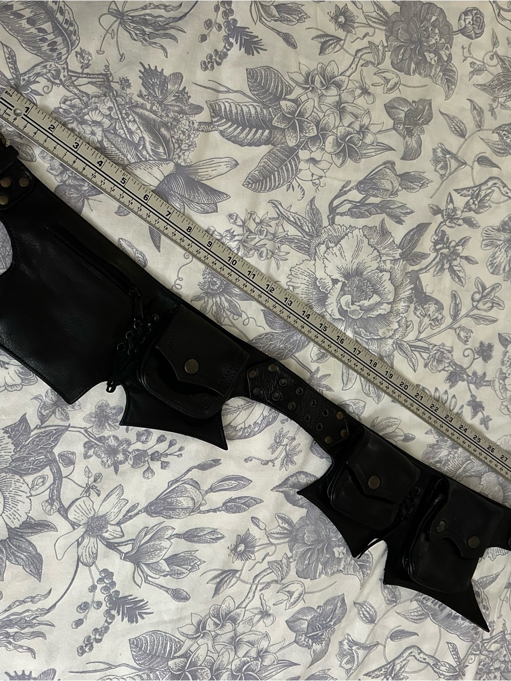 Women’s Black Leather Festival Belt - Picture 8 of 9